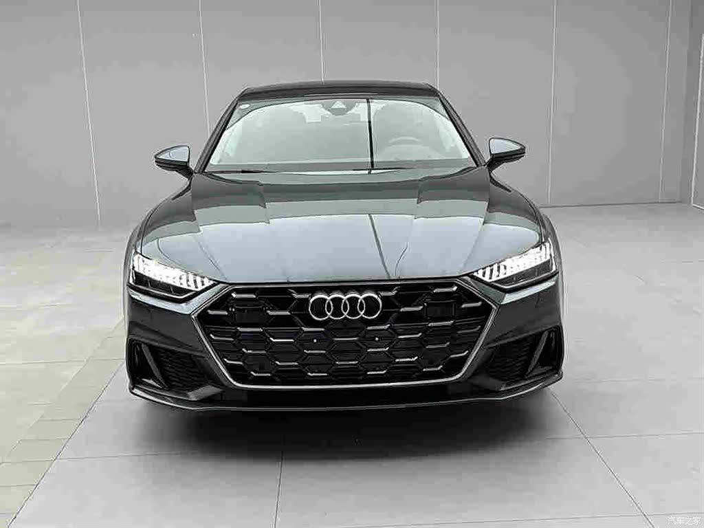 Audi A7, 2025 13