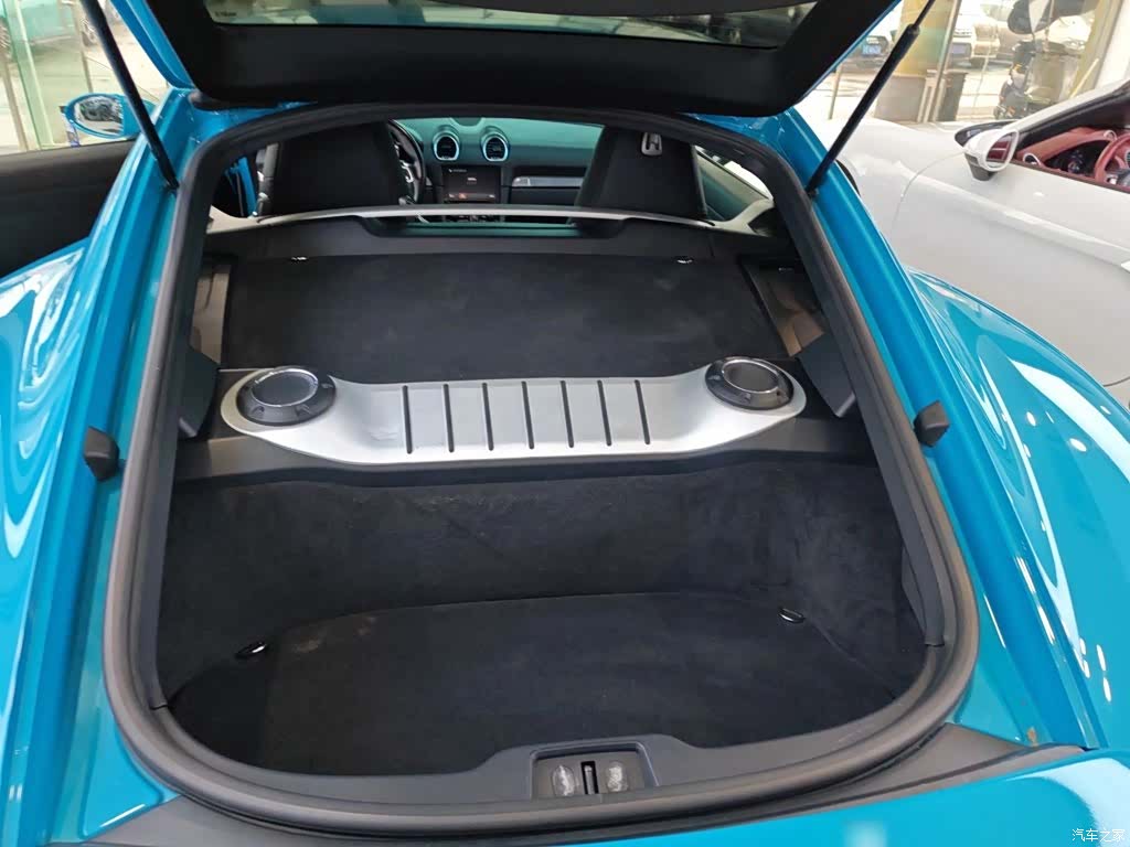 Porsche Cayman, 2018 15