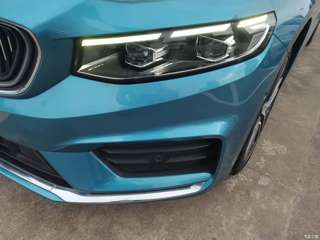 Geely Preface, 2021 18