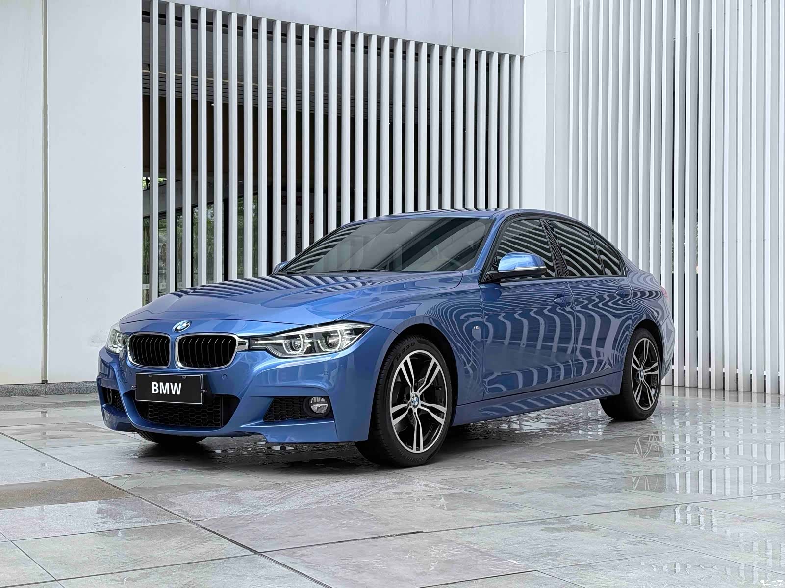 BMW 3 Series, 2019 1