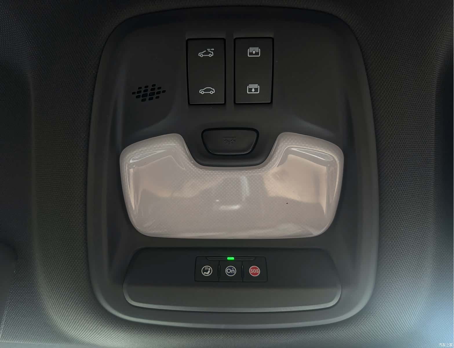 Buick Verano, 2023 33