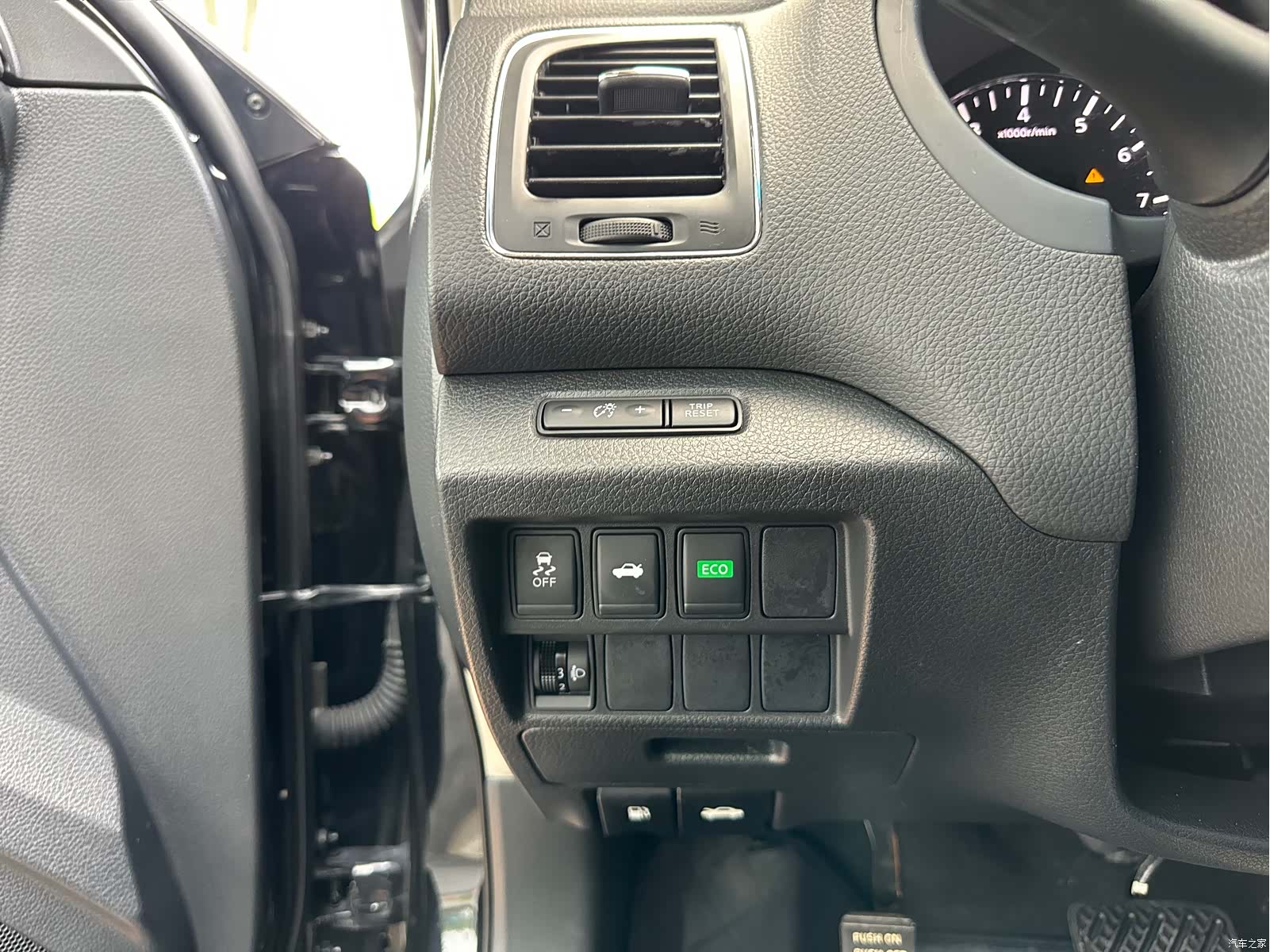 Nissan Teana, 2016 10