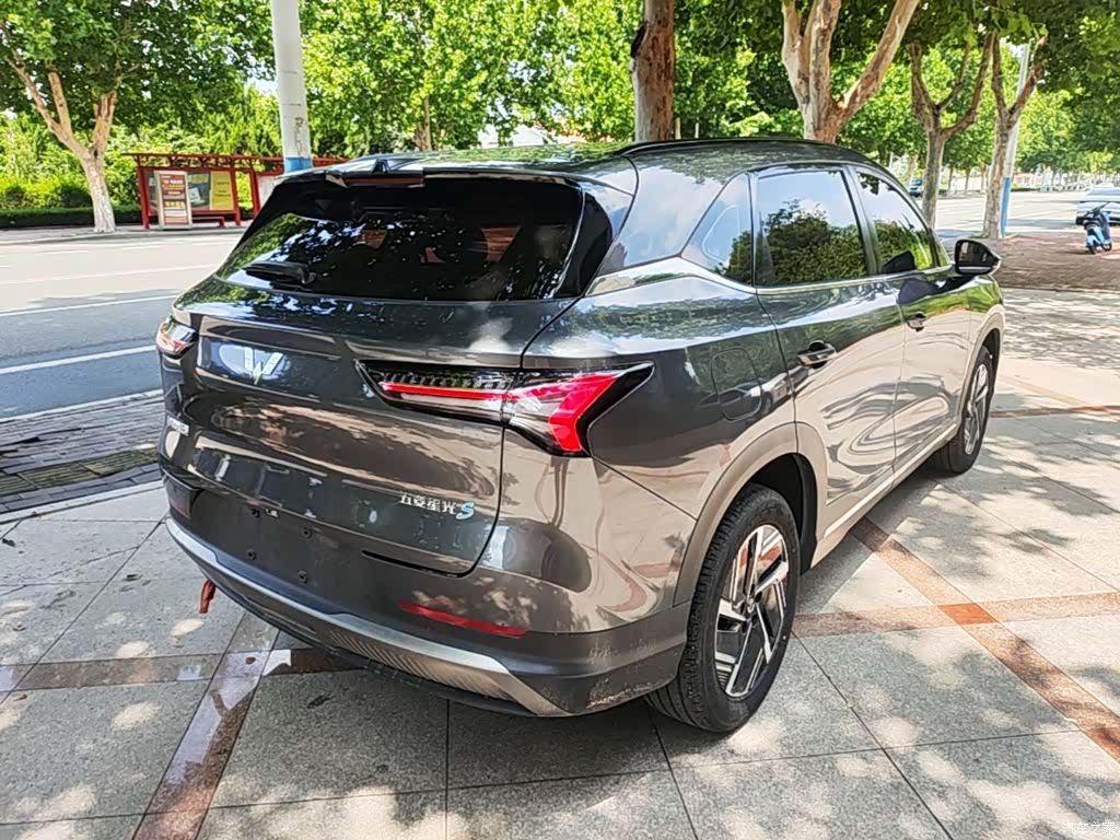 Wuling Starlight, 2024 7
