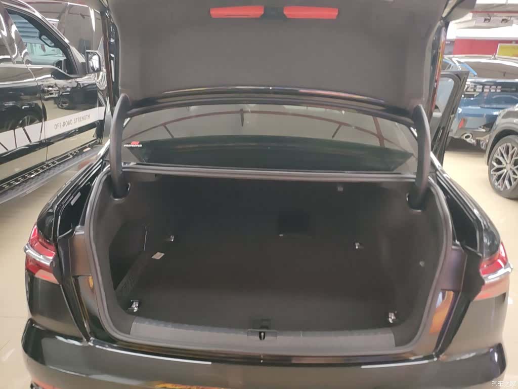 Audi A6L, 2020 18