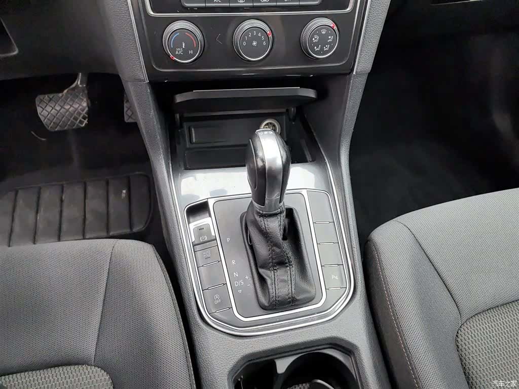 Volkswagen Golf, 2017 13