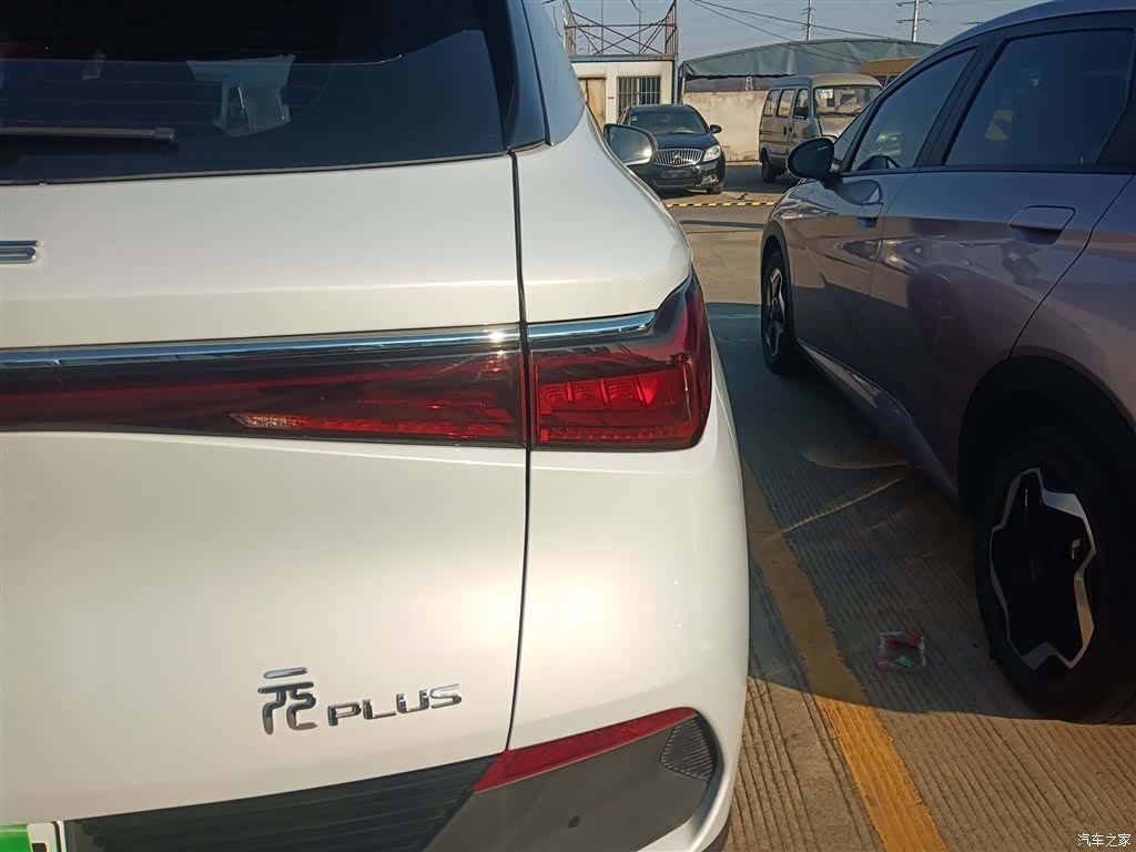 BYD Yuan, 2023 8