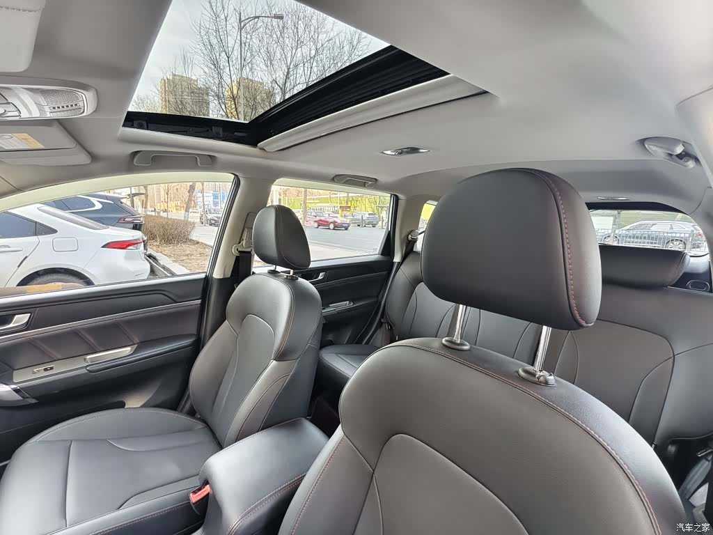 Haval M6, 2020 все фото