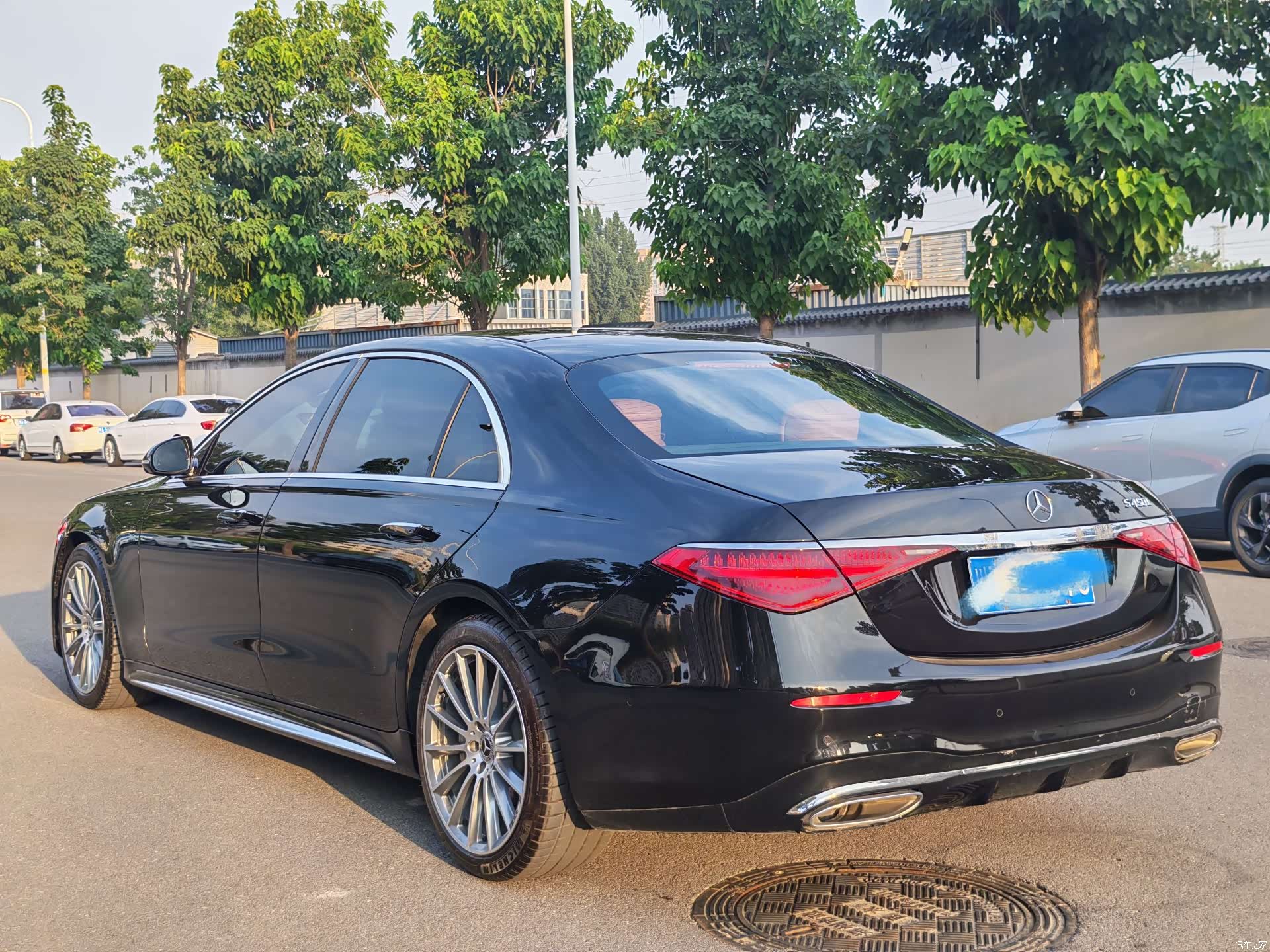 Mercedes-Benz S-Class, 2023 9