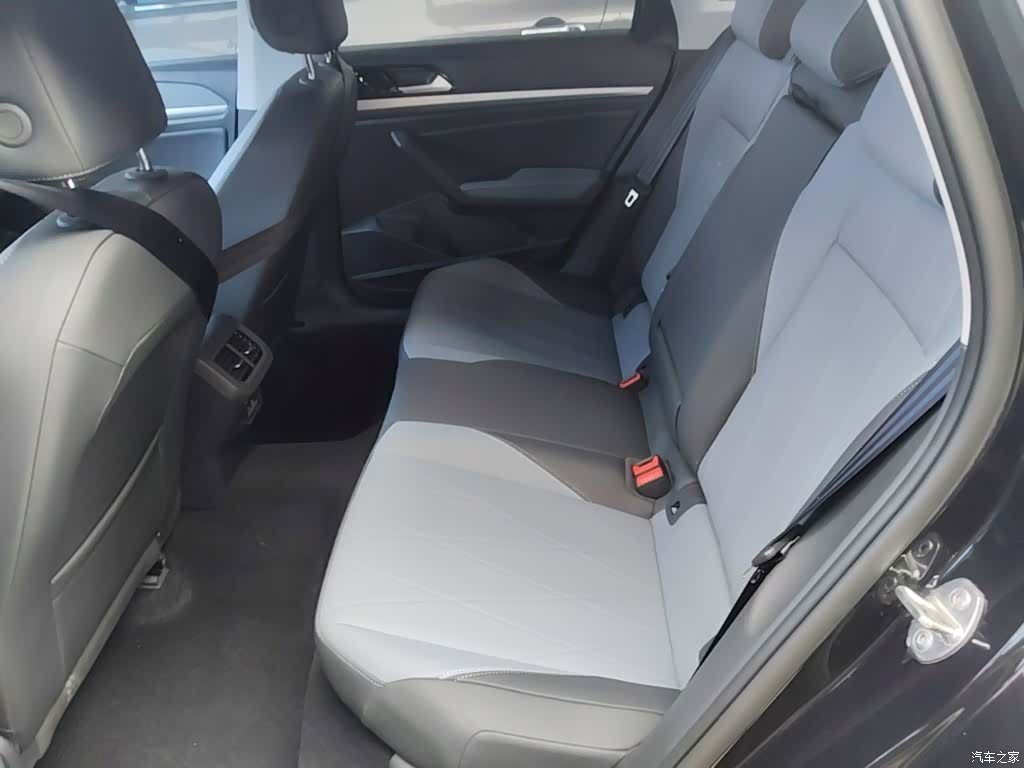 Volkswagen Lavida, 2024 17