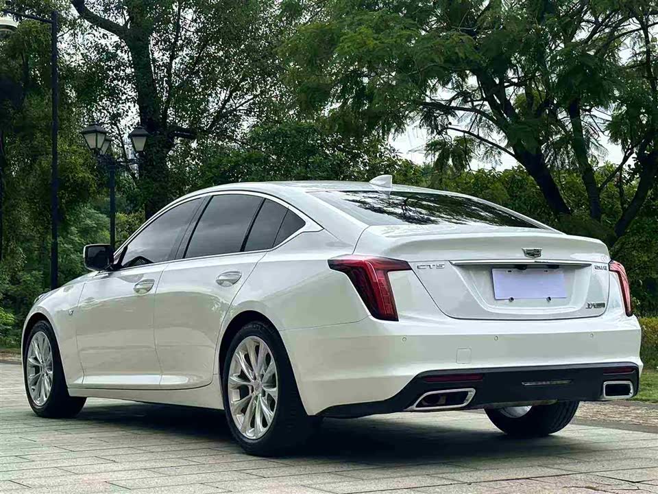 Cadillac CT5