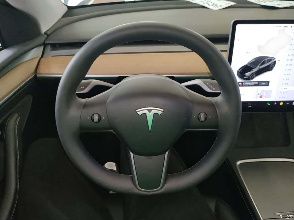 Tesla Model Y, 2021 7