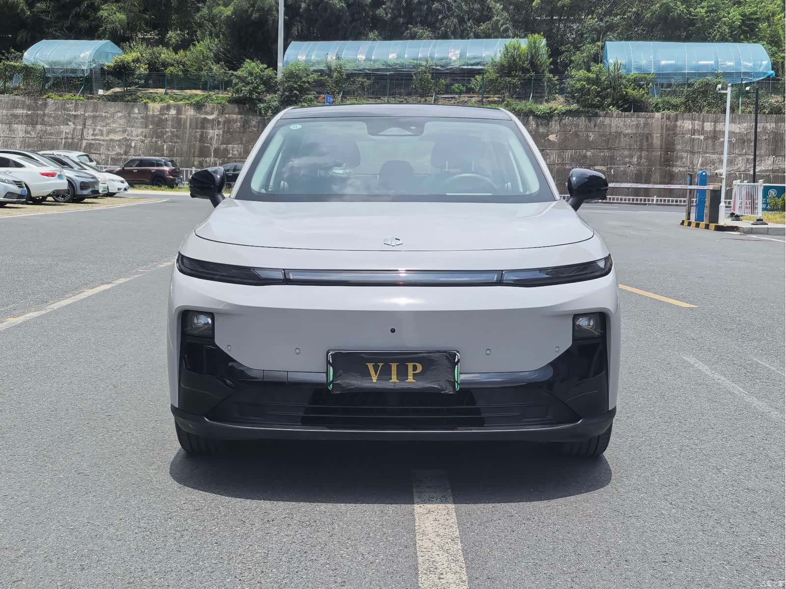 Leapmotor B10, 2025 11