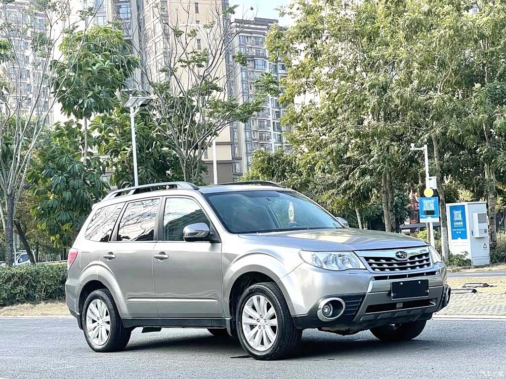 Subaru Forester, 2013 3