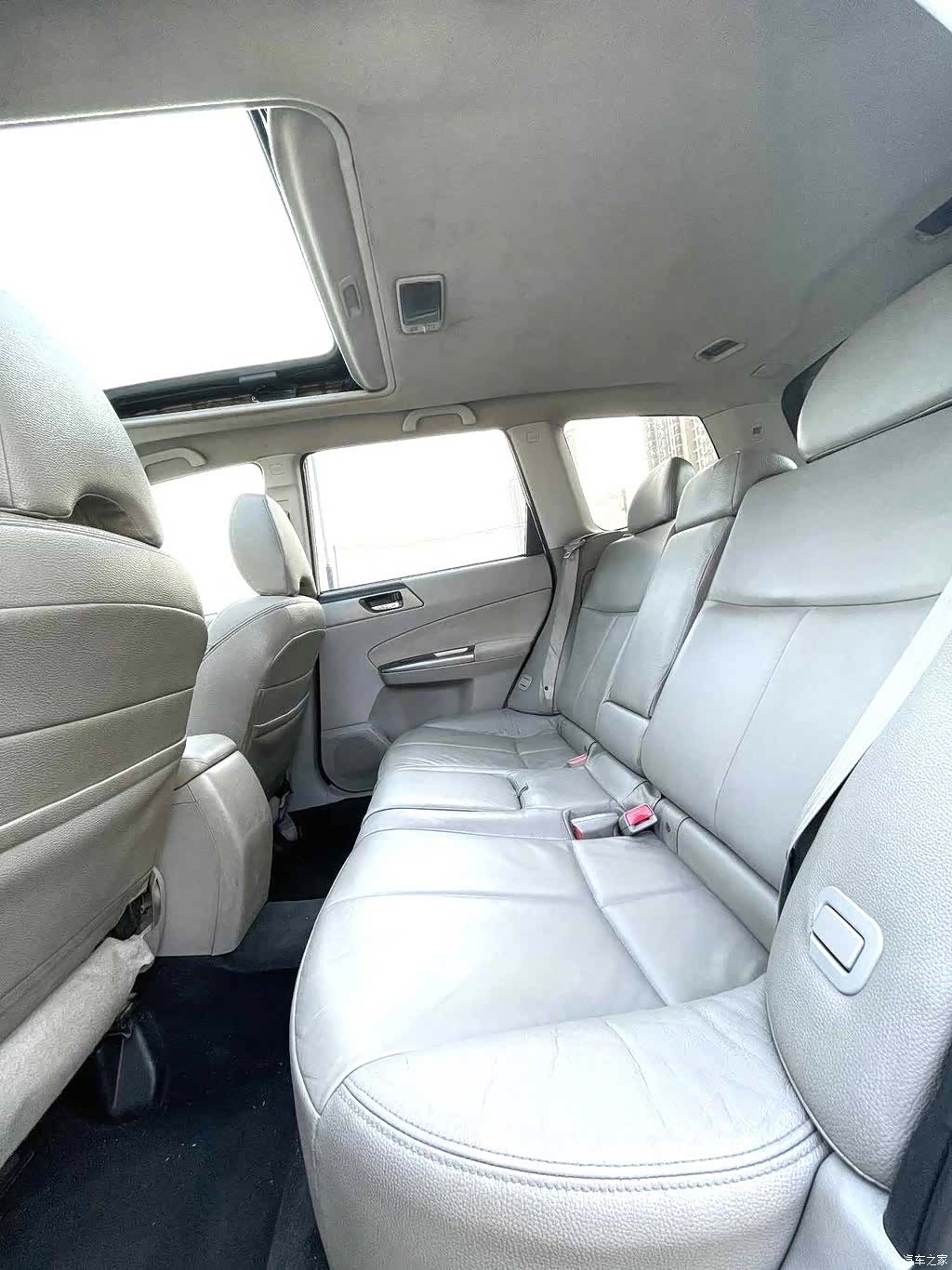 Subaru Forester, 2013 все фото