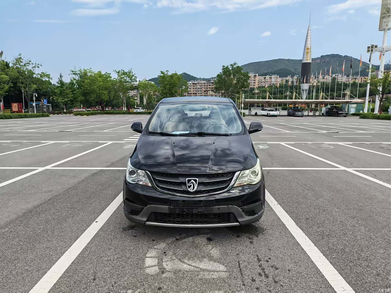 Wuling 730, 2015 2