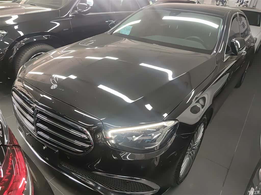 Mercedes-Benz E-Class, 2022 2