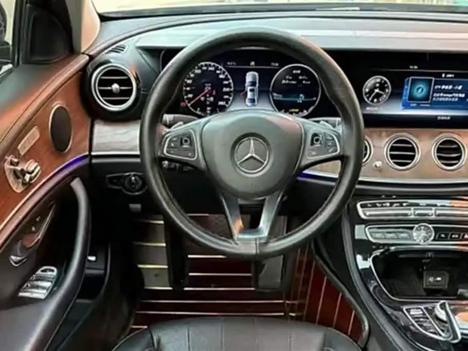Mercedes-Benz E-class Mercedes-Benz E-class