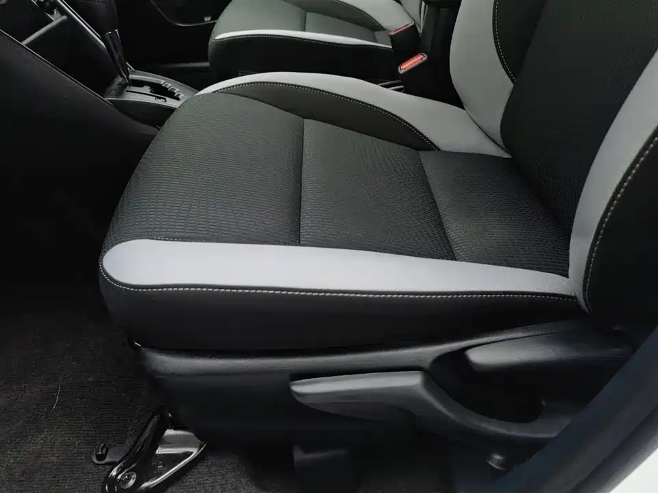 Toyota YARiS L Zhixuan