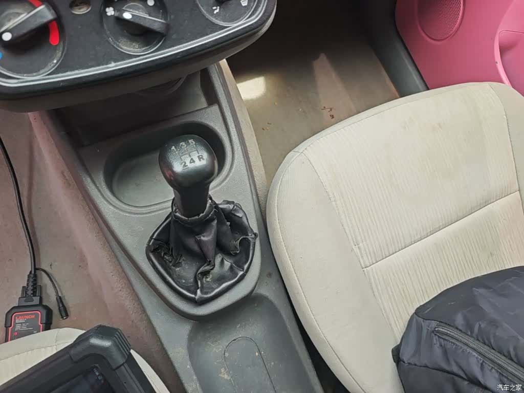 Wuling Hongguang, 2014 14