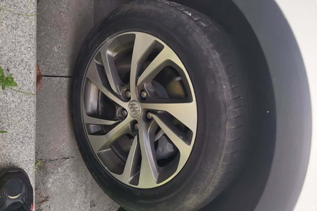 Buick Envision, 2021 6