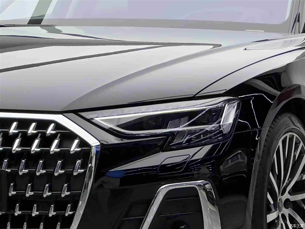 Audi A8L, 2024 3