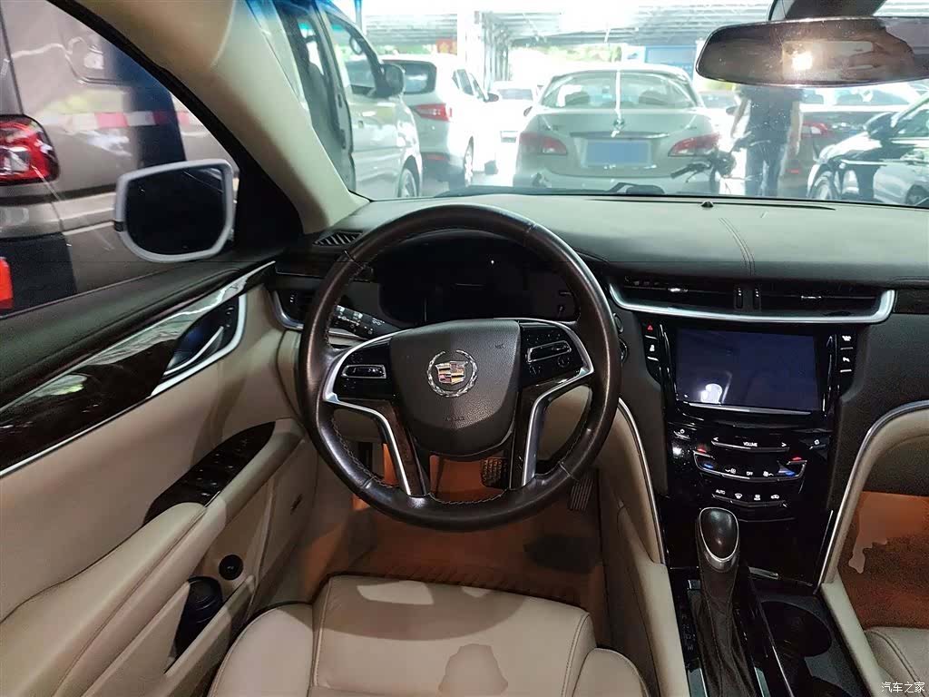 Cadillac XTS, 2015 3
