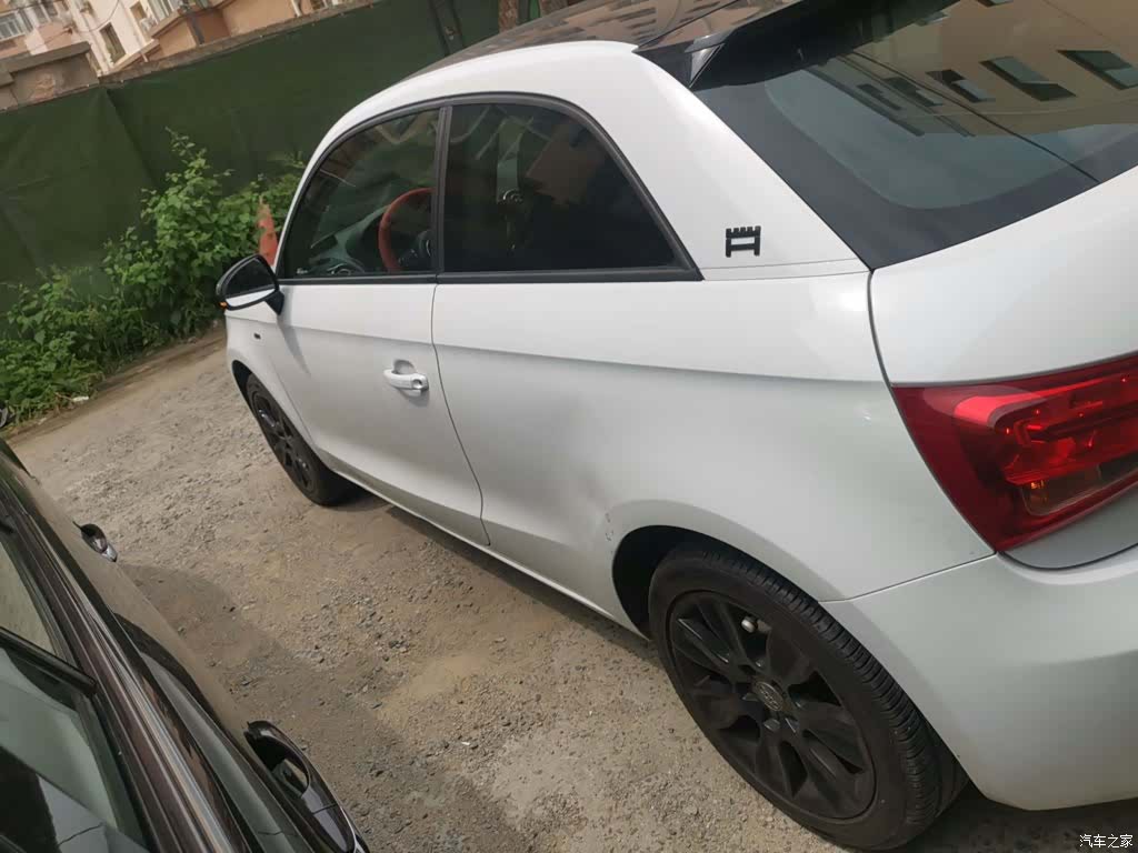Audi A1, 2016 все фото