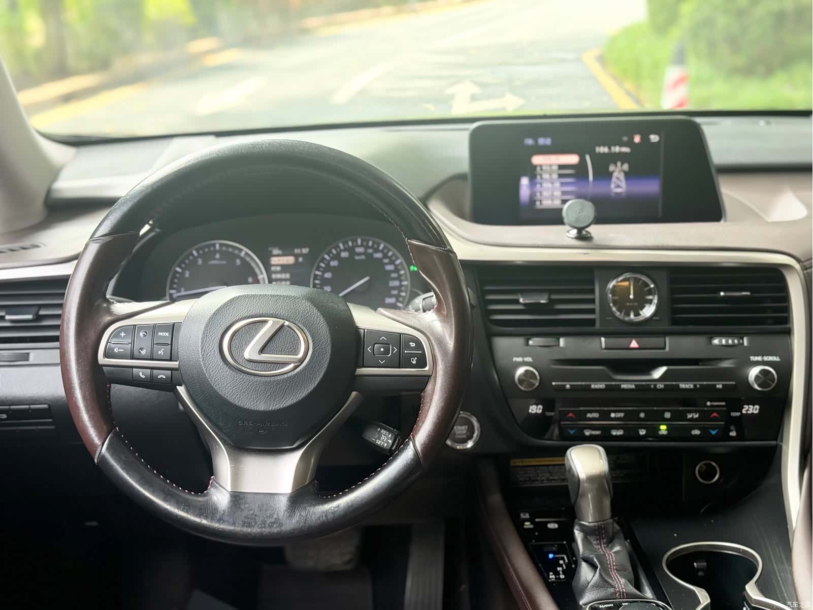 Lexus RX, 2017 9