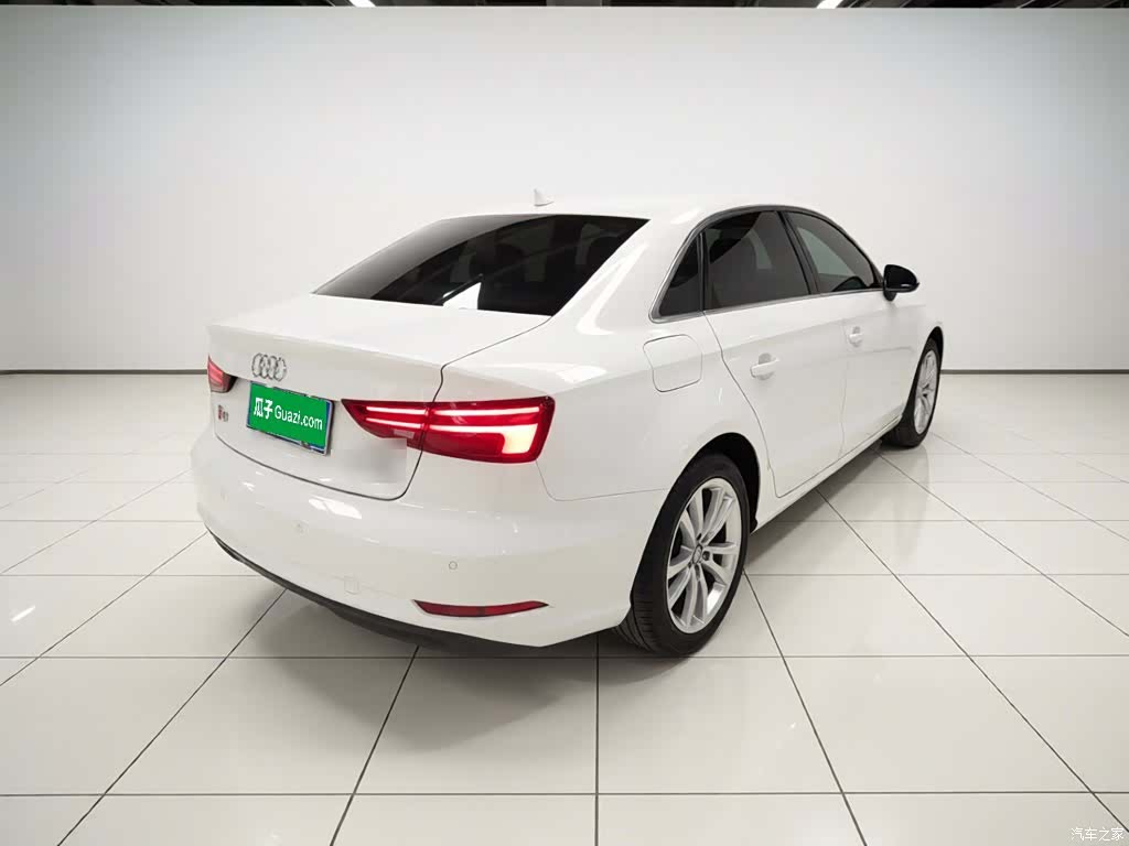 Audi A3, 2018 все фото
