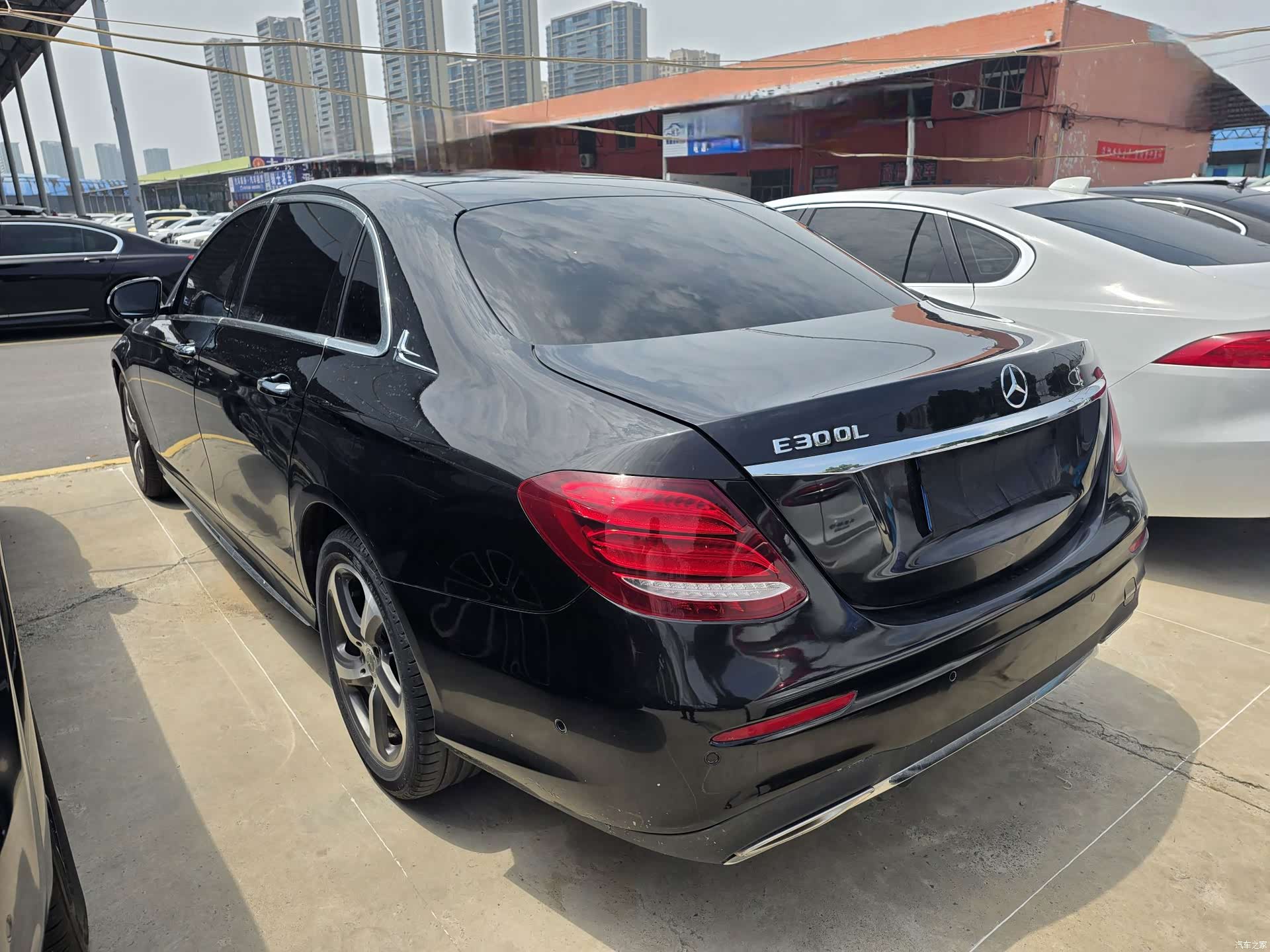 Mercedes-Benz E-Class, 2019 12