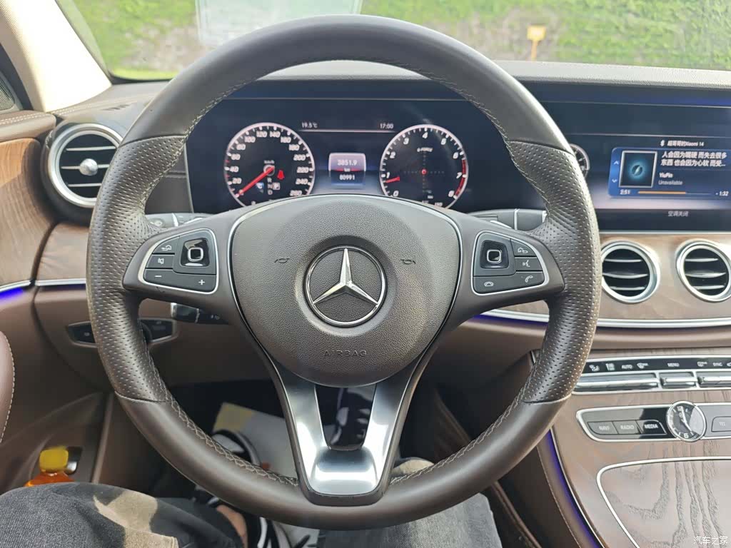 Mercedes-Benz E-Class, 2018 18