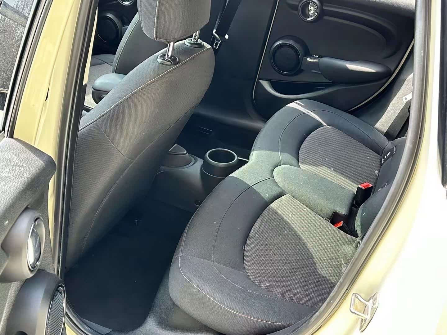 Mini ONE, 2015 6