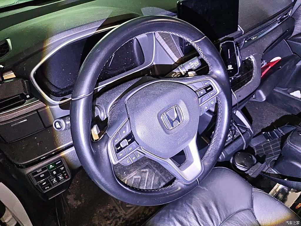 Honda Elysion, 2024 3