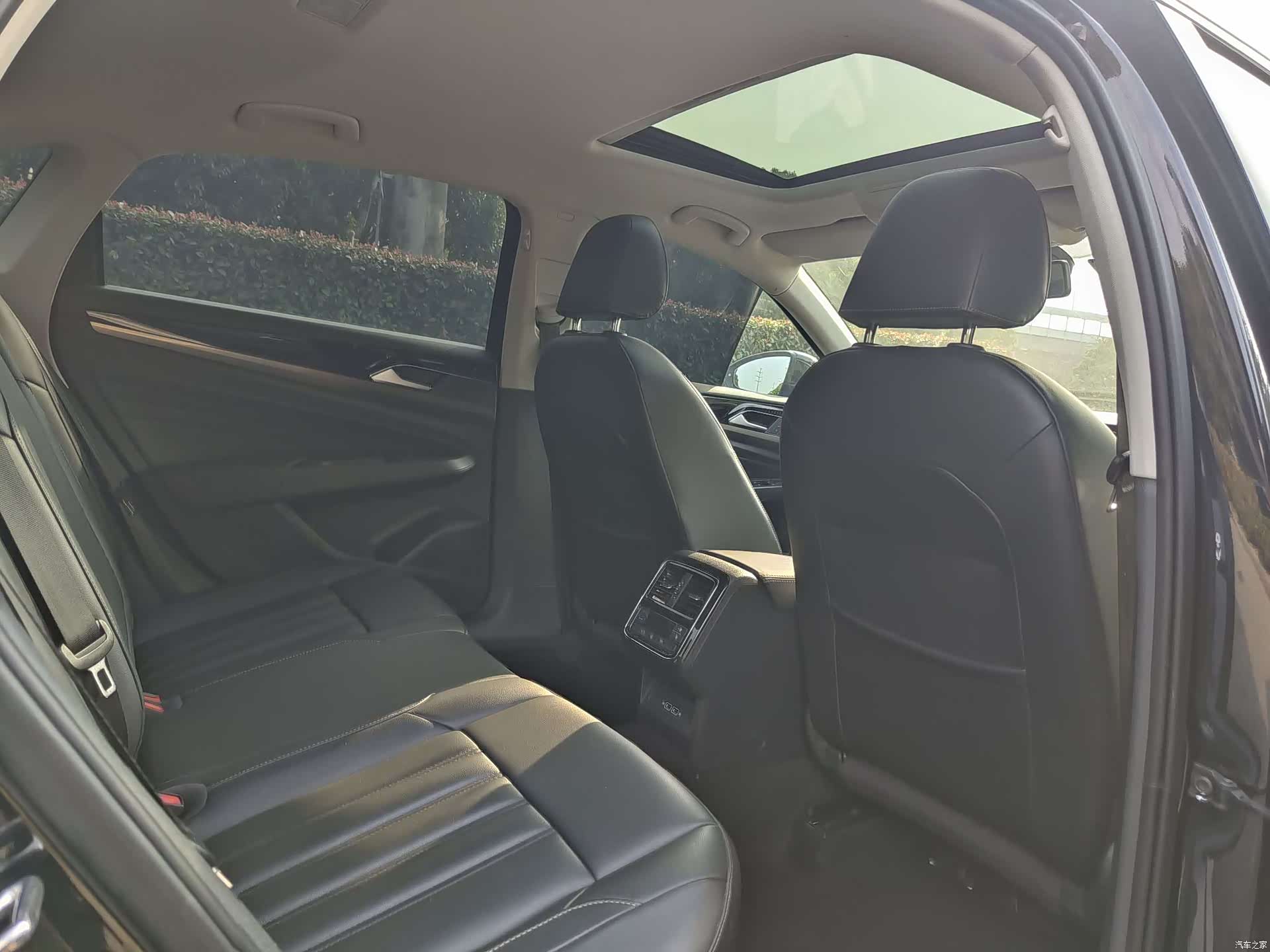 Volkswagen Passat, 2021 8