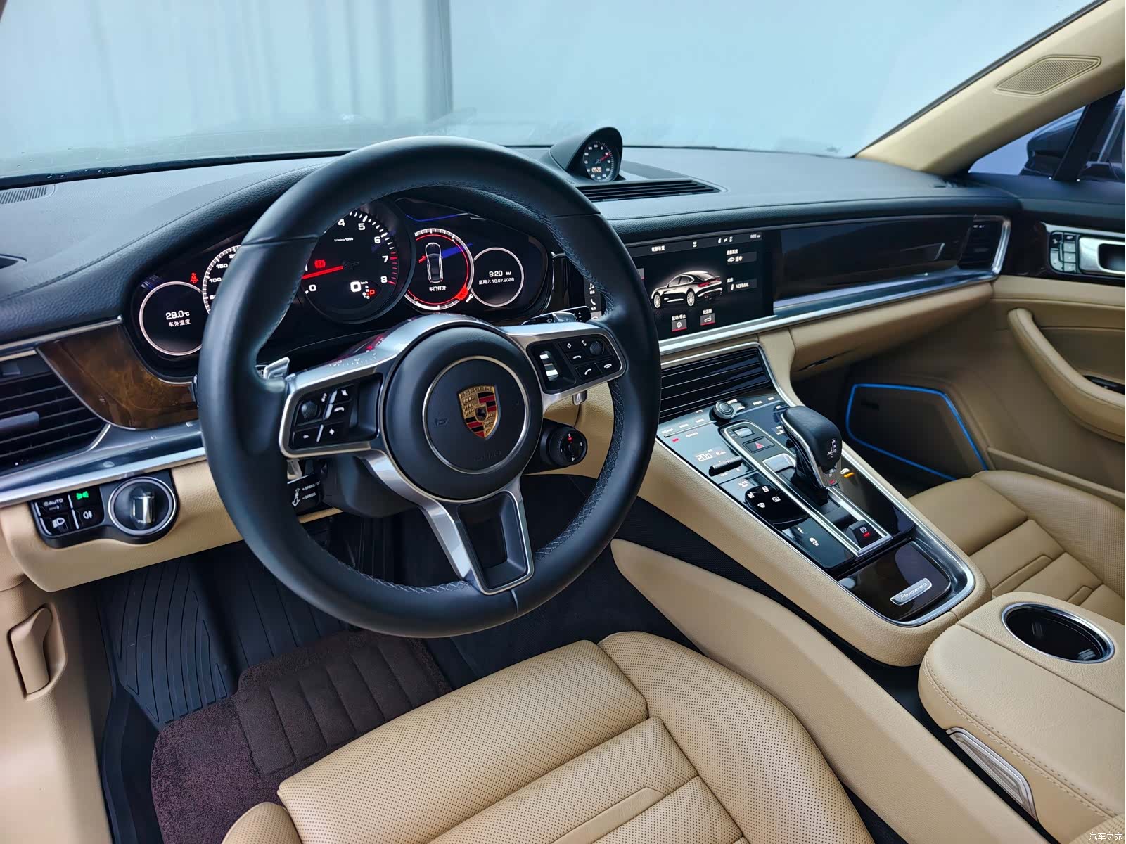 Porsche Panamera, 2017 8