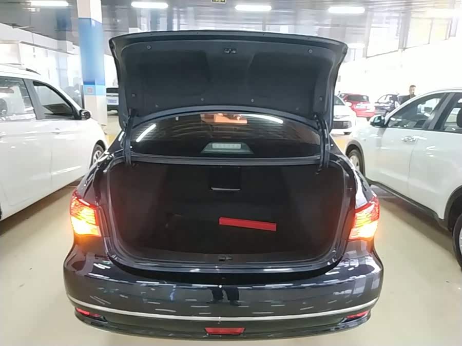 Nissan Sylphy 2015, фото 18