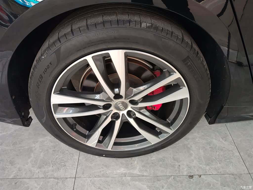 Audi A6L, 2020 26