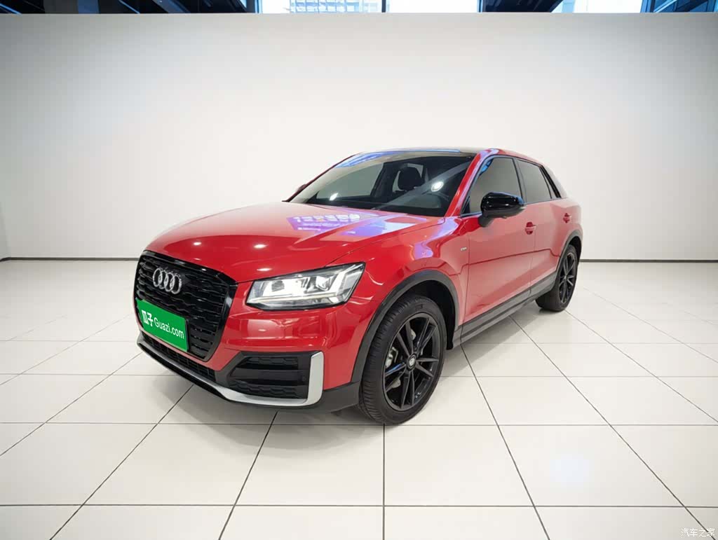 Audi Q2L, 2018 2