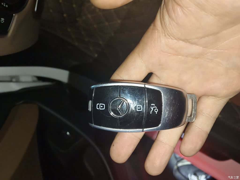 Mercedes-Benz E-Class, 2020 12