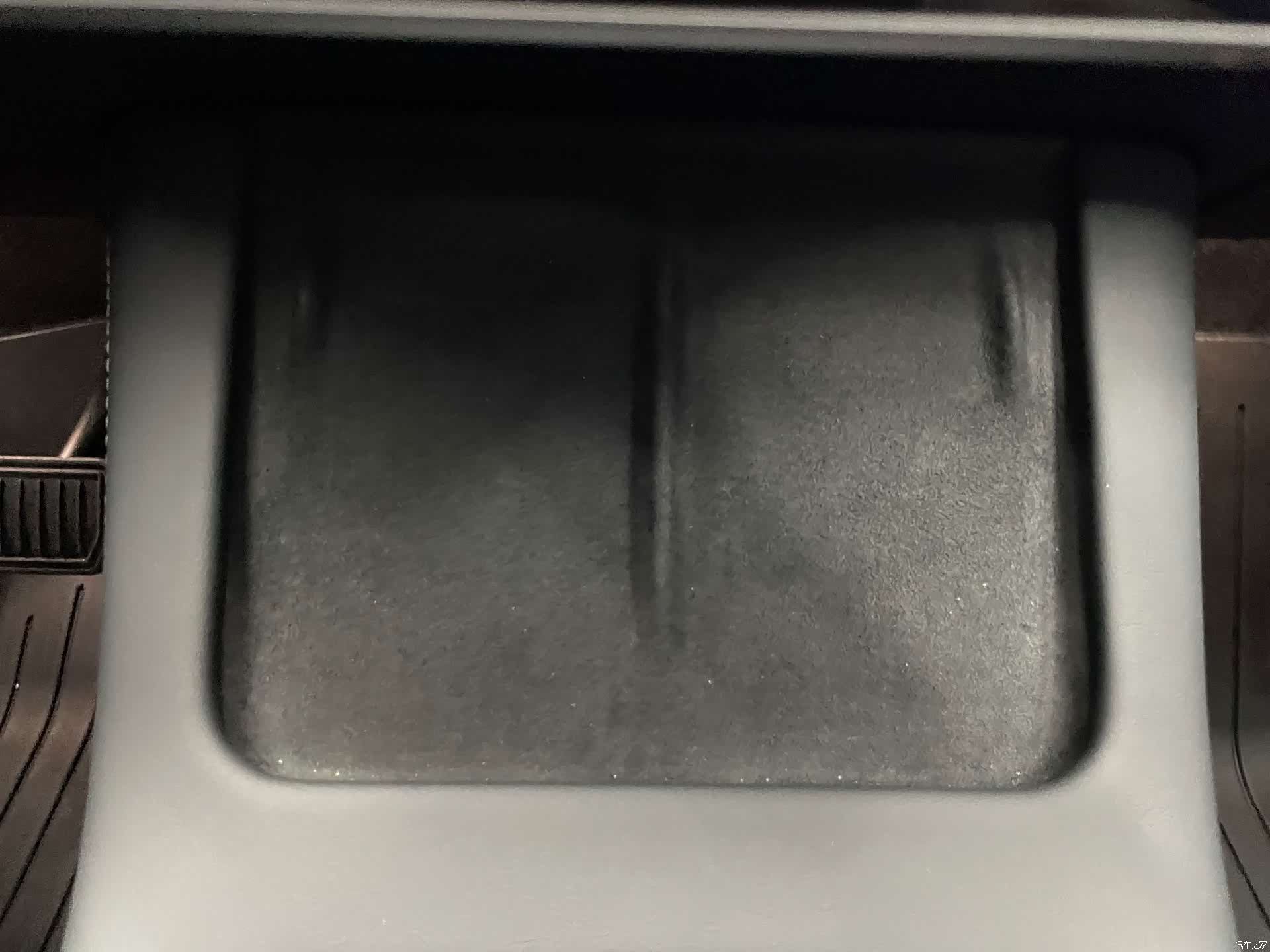 Tesla Model Y, 2023 6