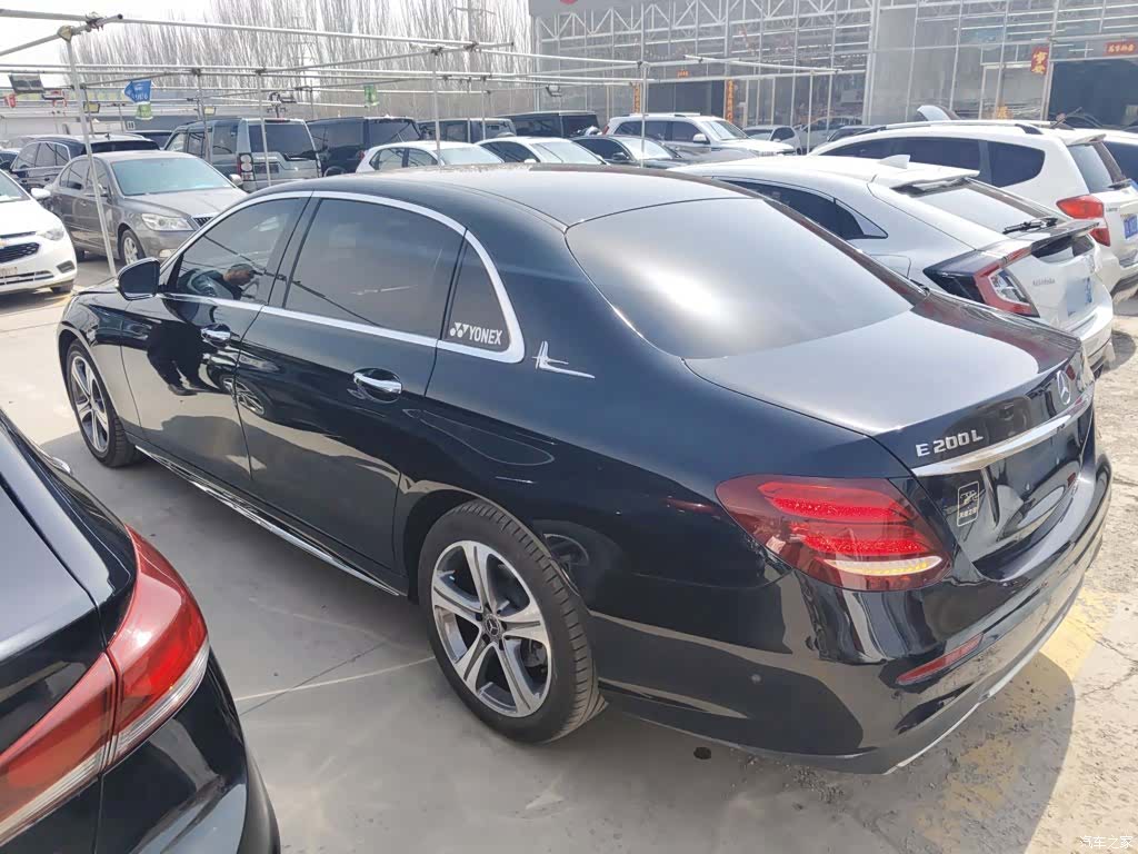 Mercedes-Benz E-Class, 2018 23
