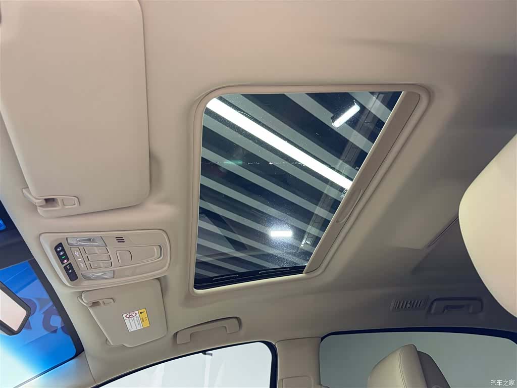 Buick GL8, 2023 25