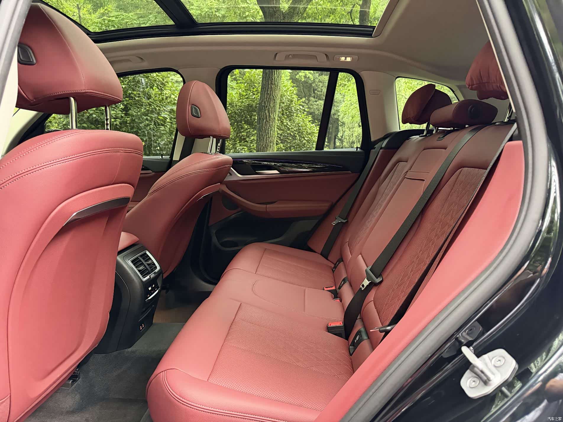 BMW X3, 2024 6