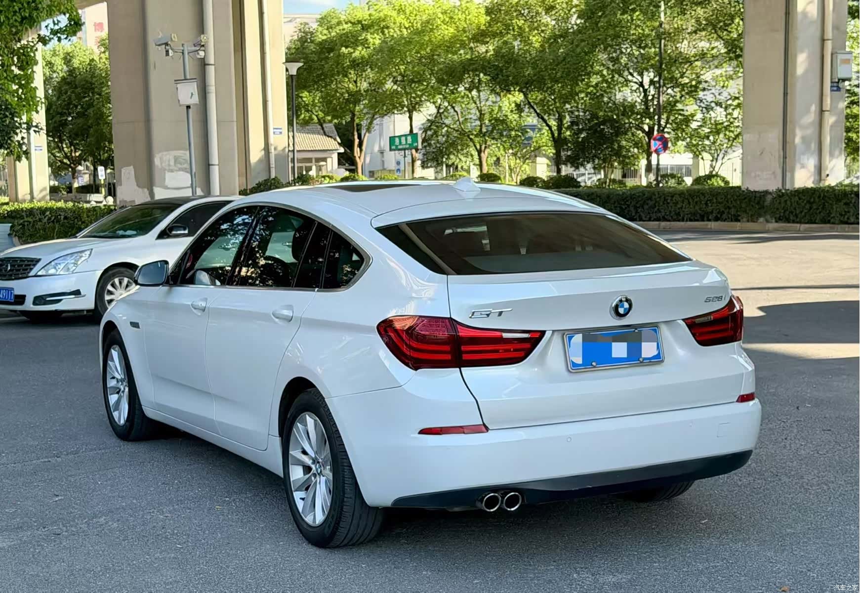 BMW 5 Series, 2016 9