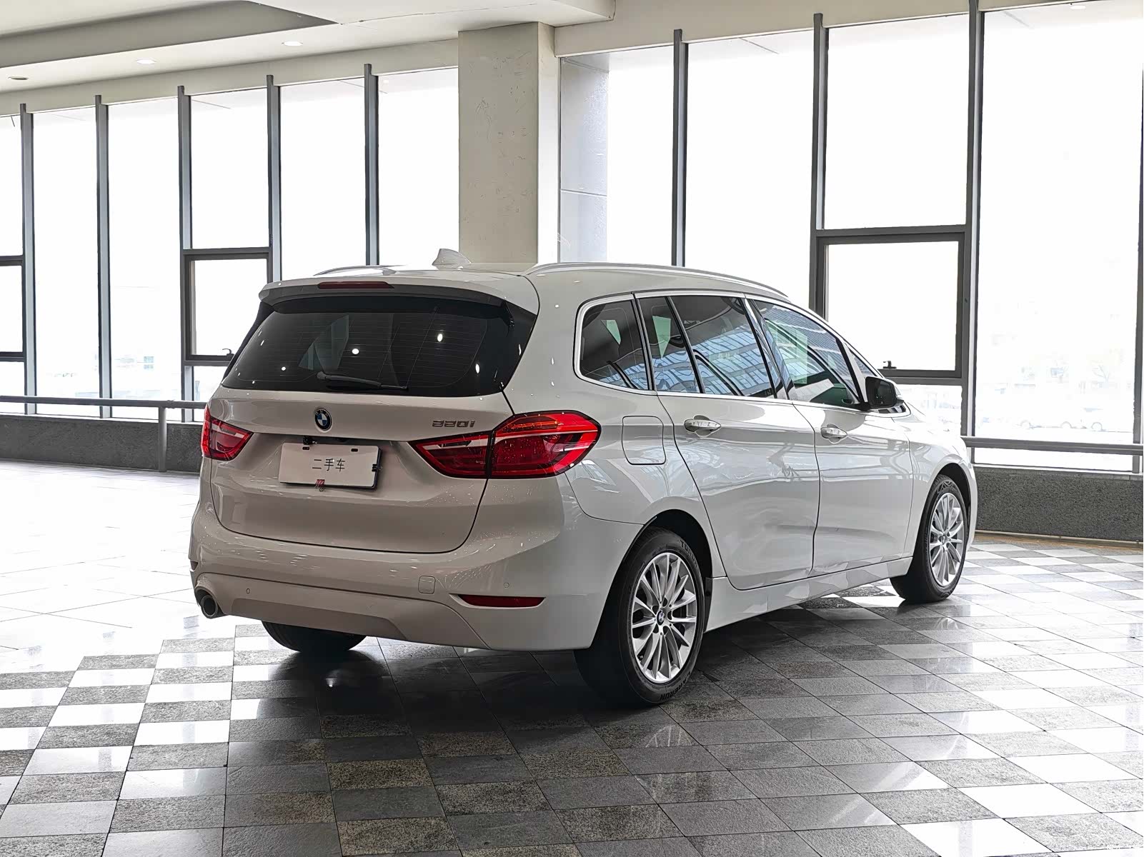 BMW 2 Series, 2019 11