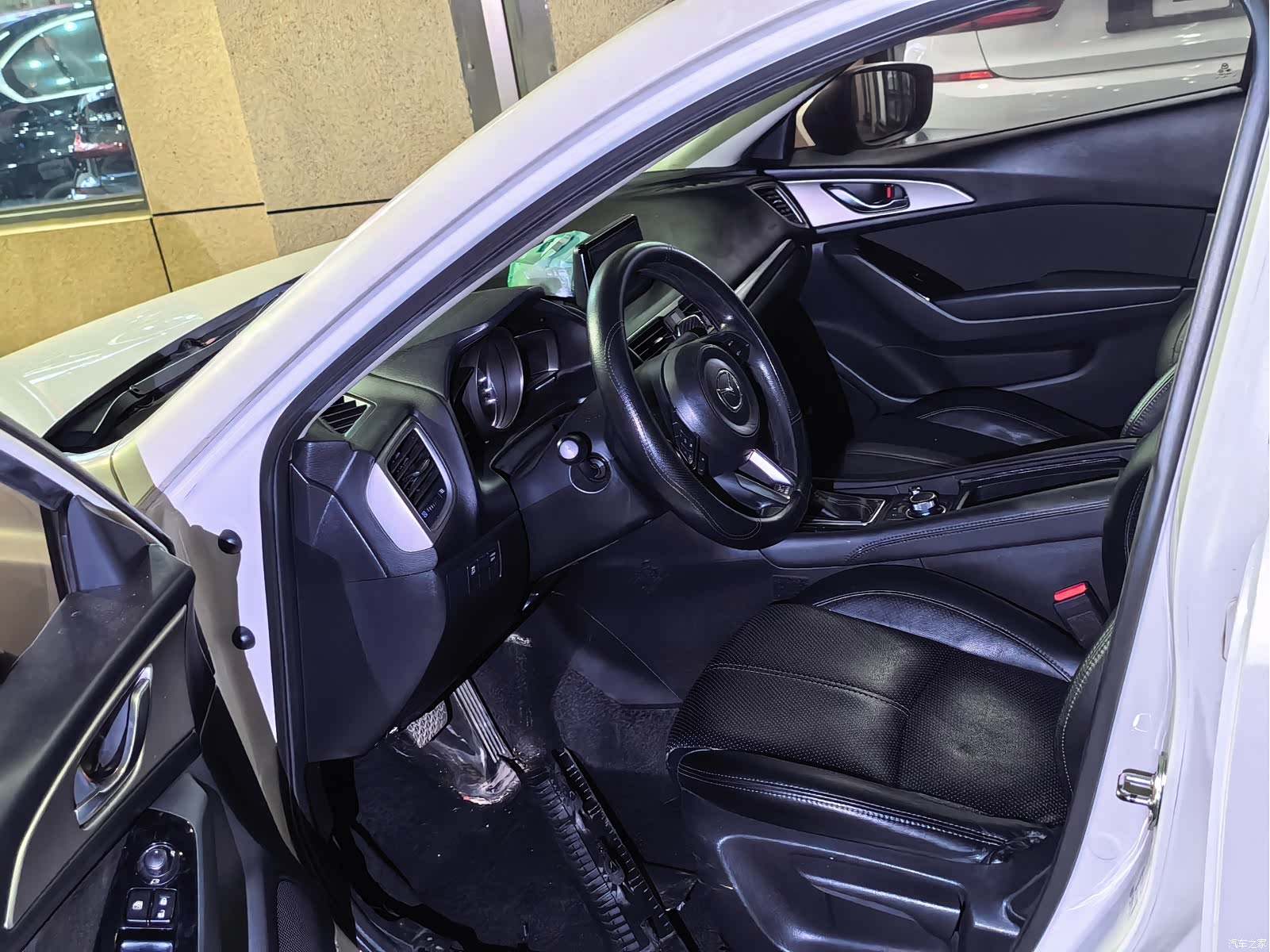 Mazda Mazda3, 2018 4