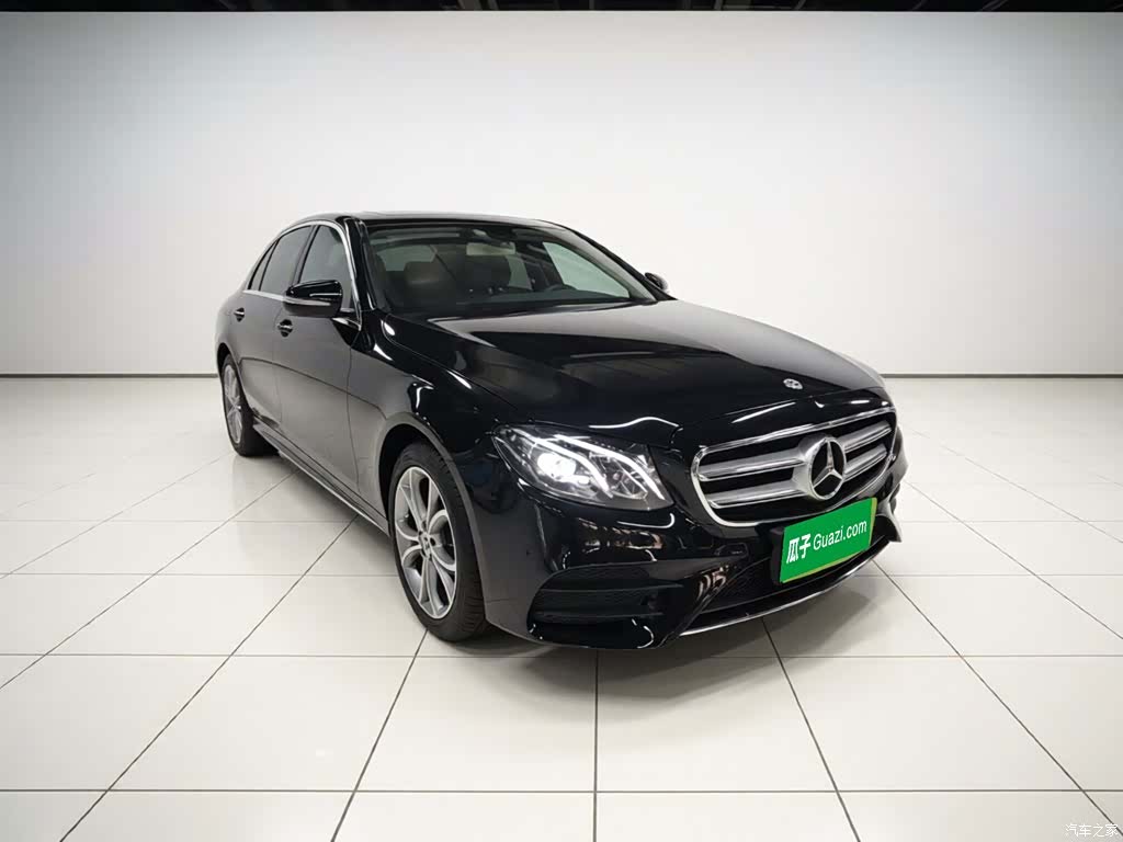 Mercedes-Benz E-Class, 2020 4