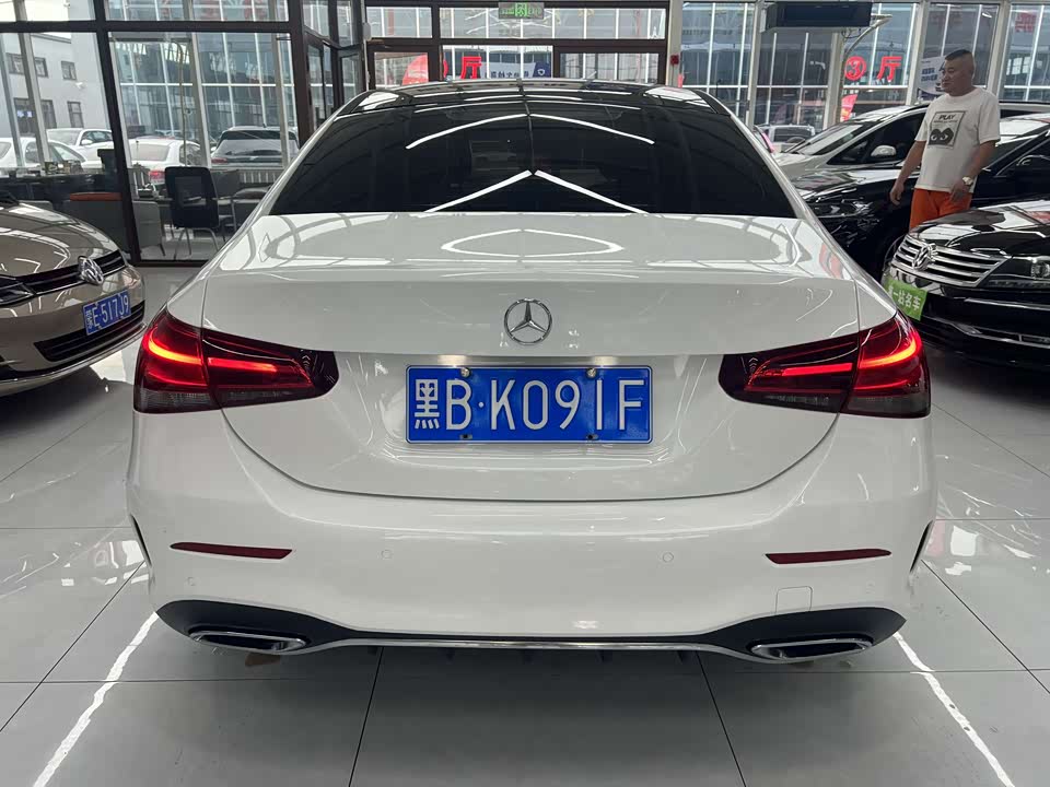 Mercedes-Benz Class A Mercedes-Benz Class A