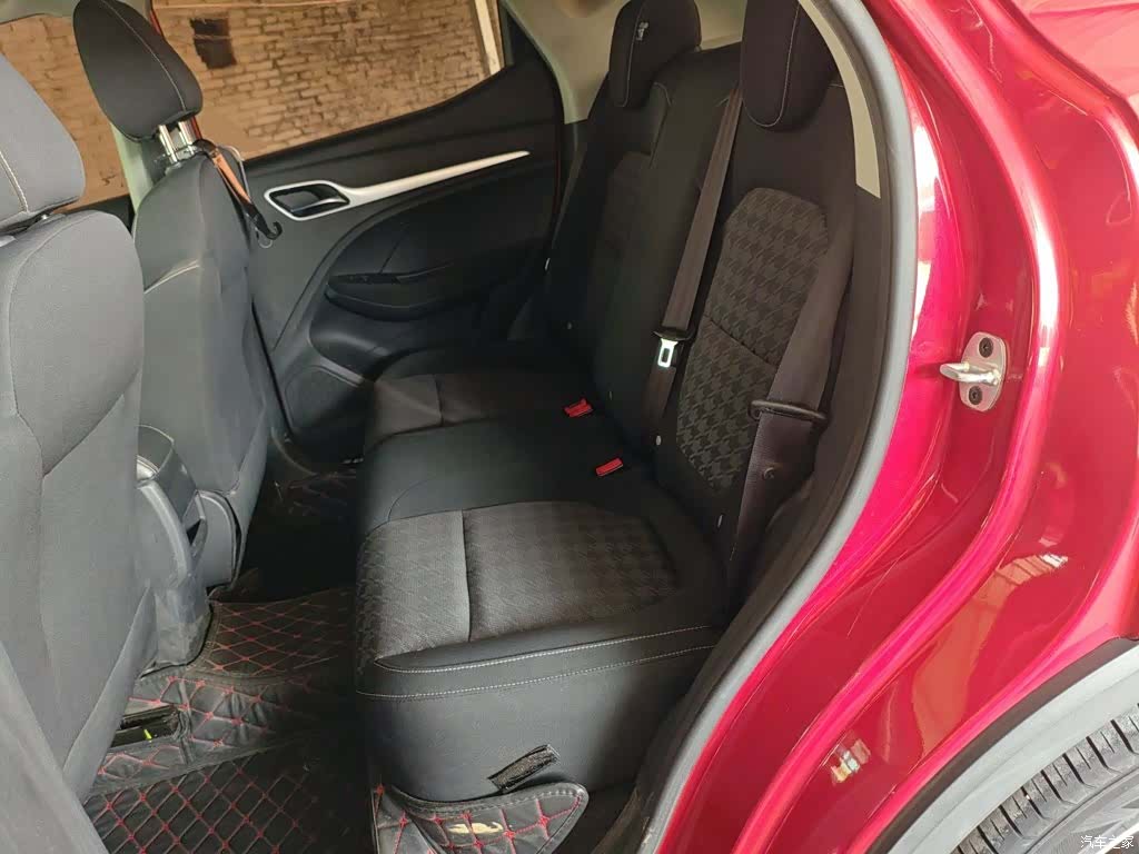 MG ZS, 2018 17