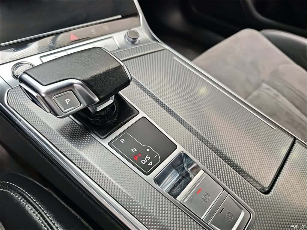 Audi A6L, 2023 13